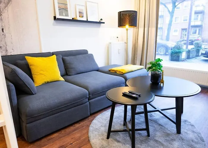 Shabby Chic In Ideal Location Apartment Hamburg